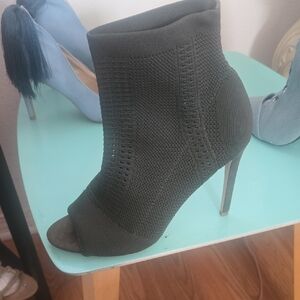 Cape Robbin Black Knit Peep-Toe Heeled Boots